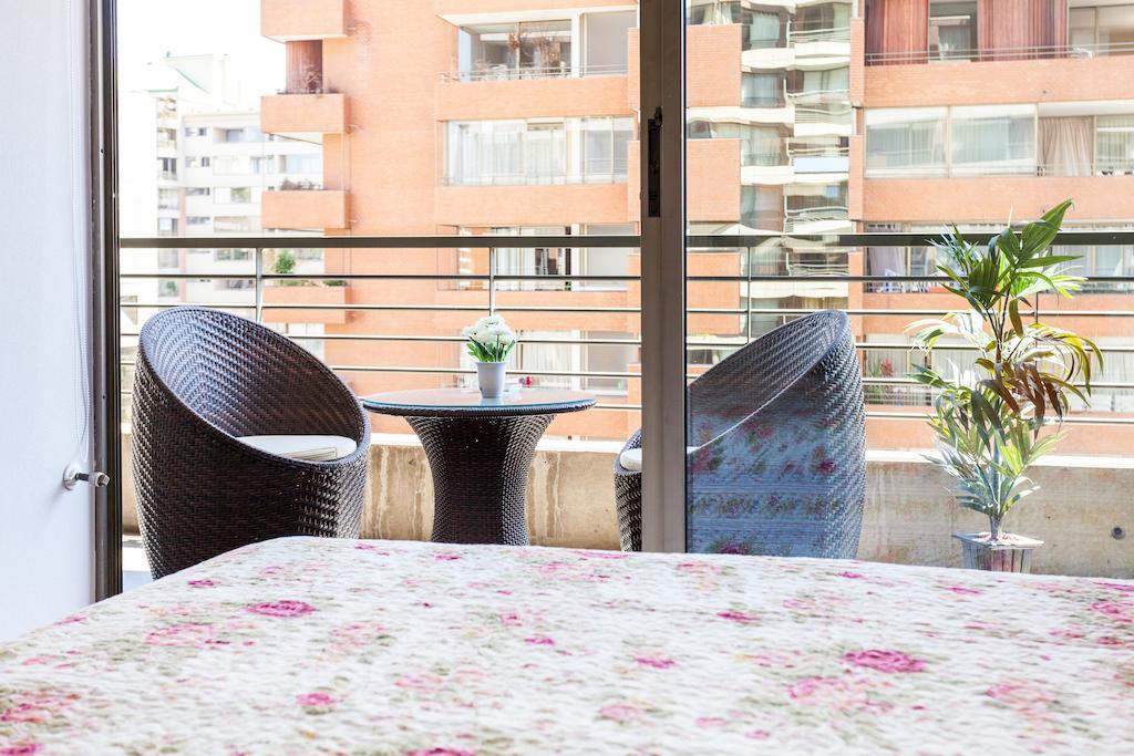 Livinnest Apartments Santiago Bilik gambar